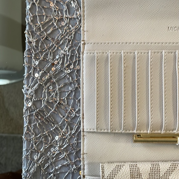 Fair - Picture 3 of 5